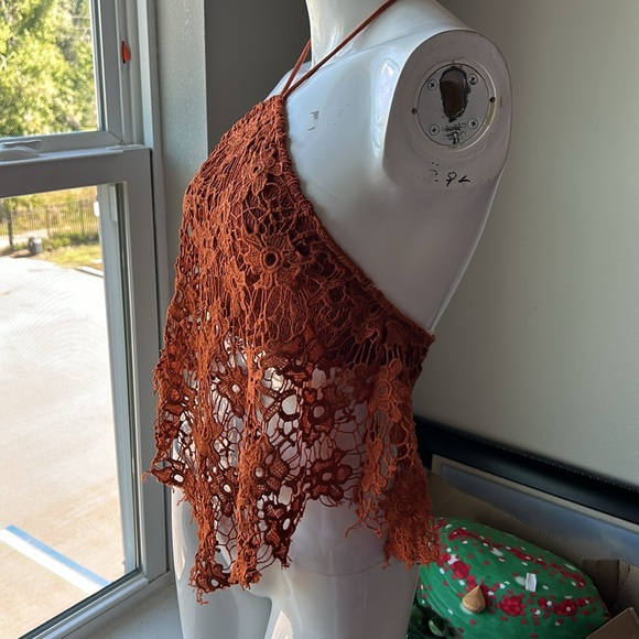 FREE PEOPLE CROCHET HALTER SHIRT TOP SIZE XS NWOT - Picture 7 of 10